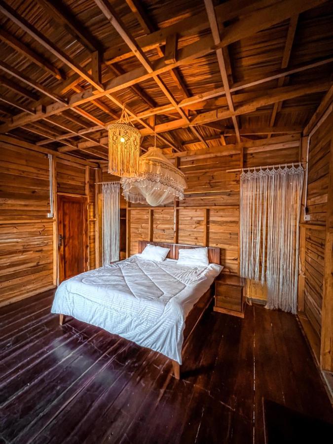Single Cabin With Lake View ムワンザ エクステリア 写真